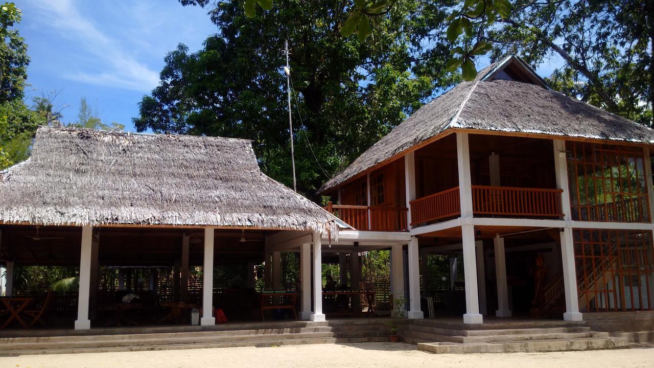 Jonaths Cottage Bunaken Exterior foto